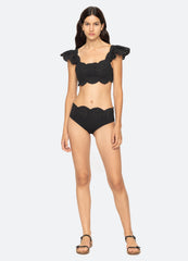 Mae Scallop Bottom Black