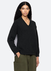 Mallory V-Neck Sweater Forest