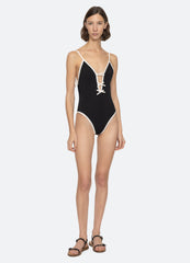 Briella One Piece Black