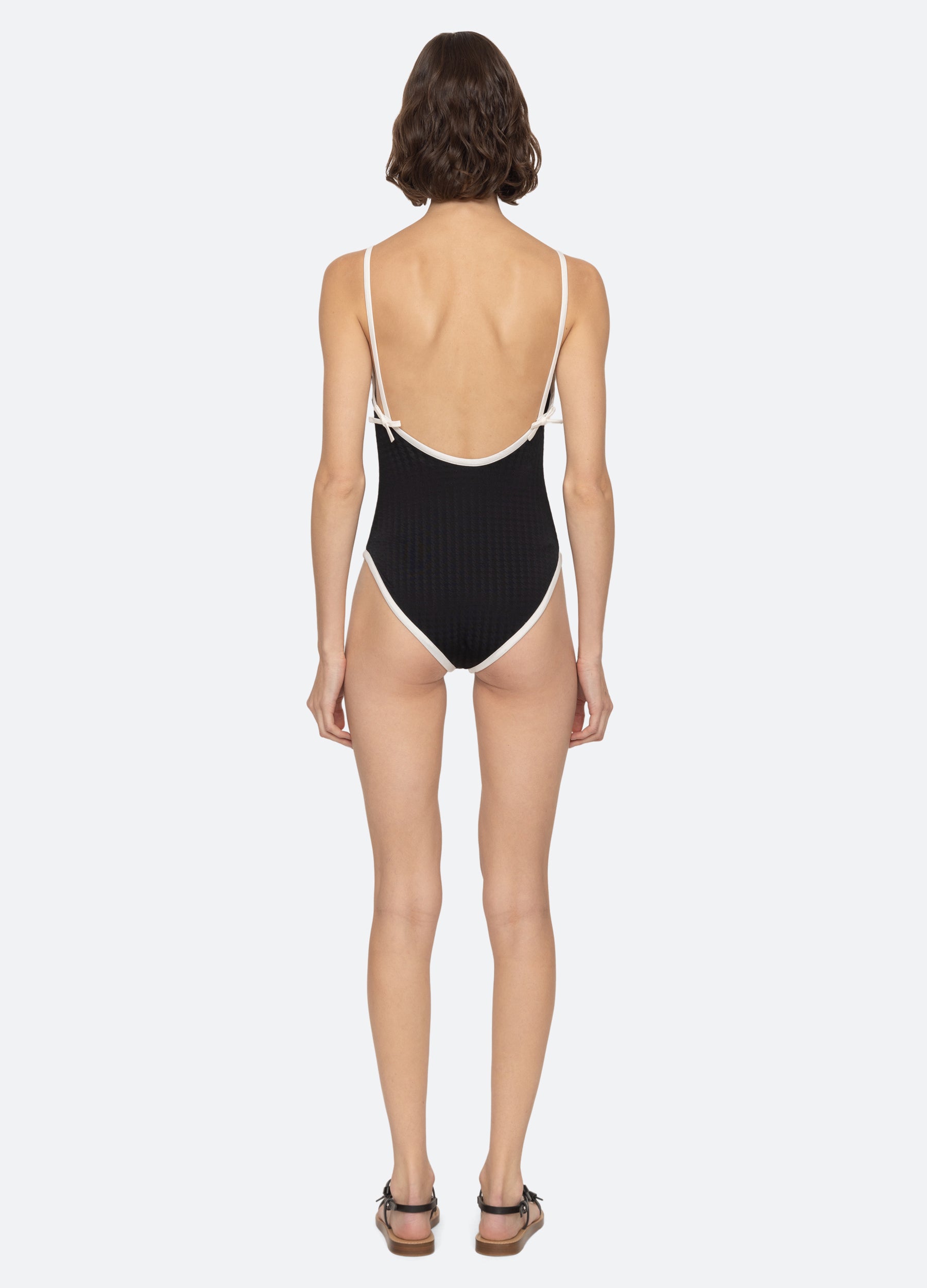 Briella One Piece Black