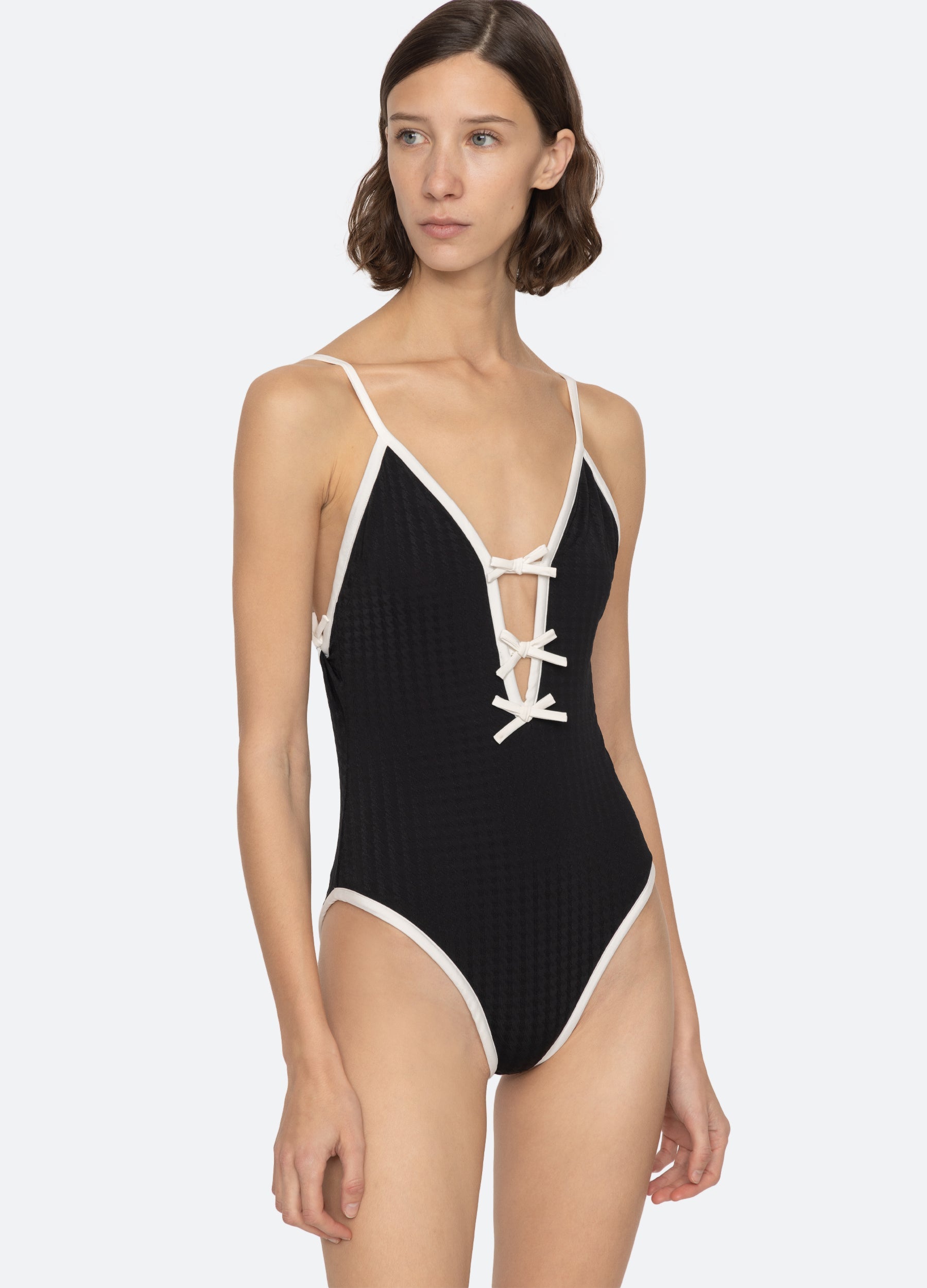 Briella One Piece Black
