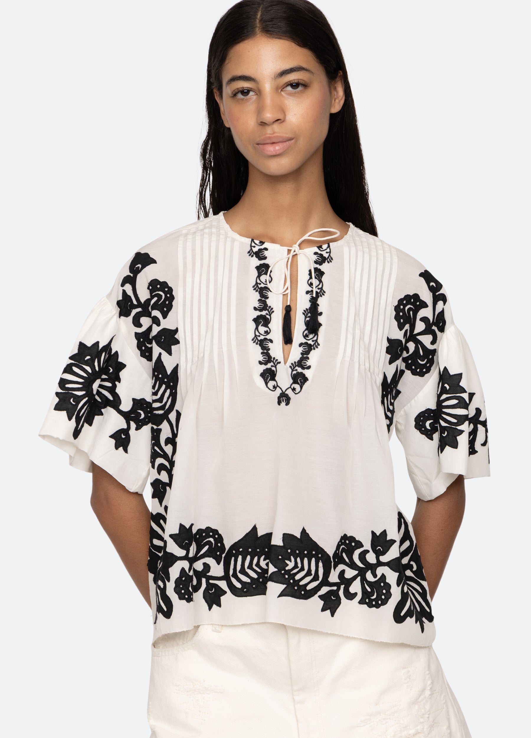 Liliana S/S Top Black|Red