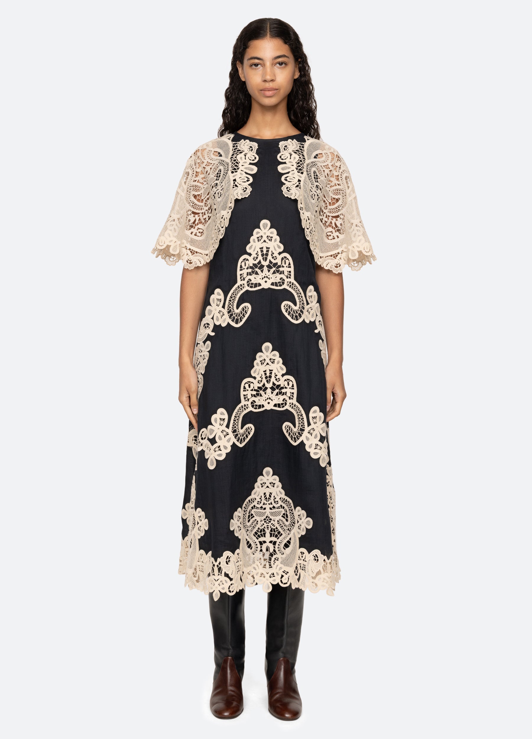 Medina Dress Black|Burgundy