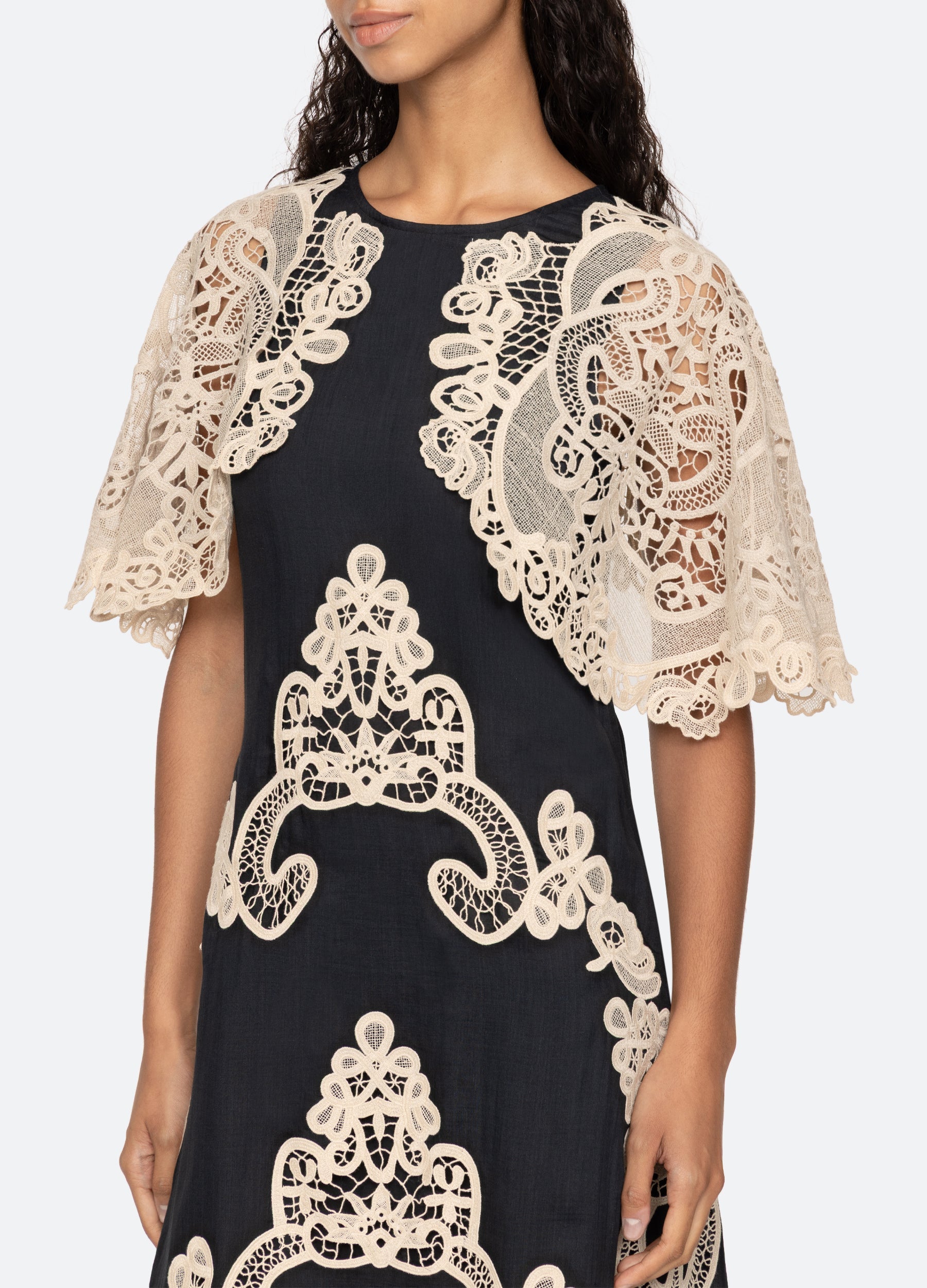 Medina Dress Black|Burgundy