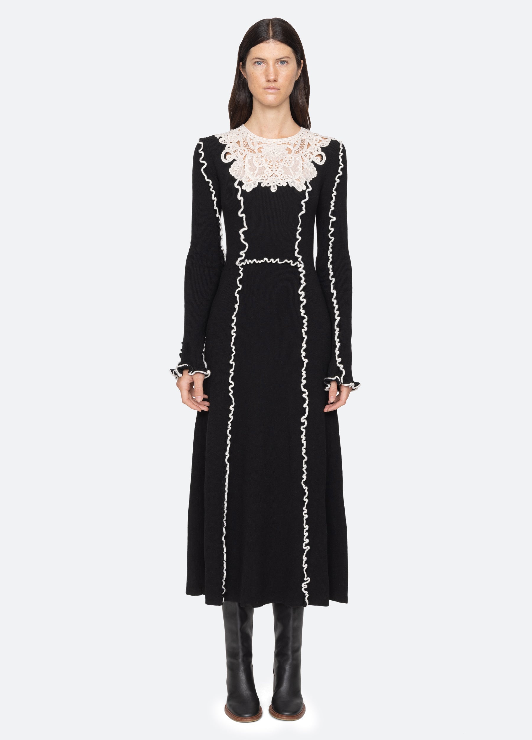 Vania Dress Black