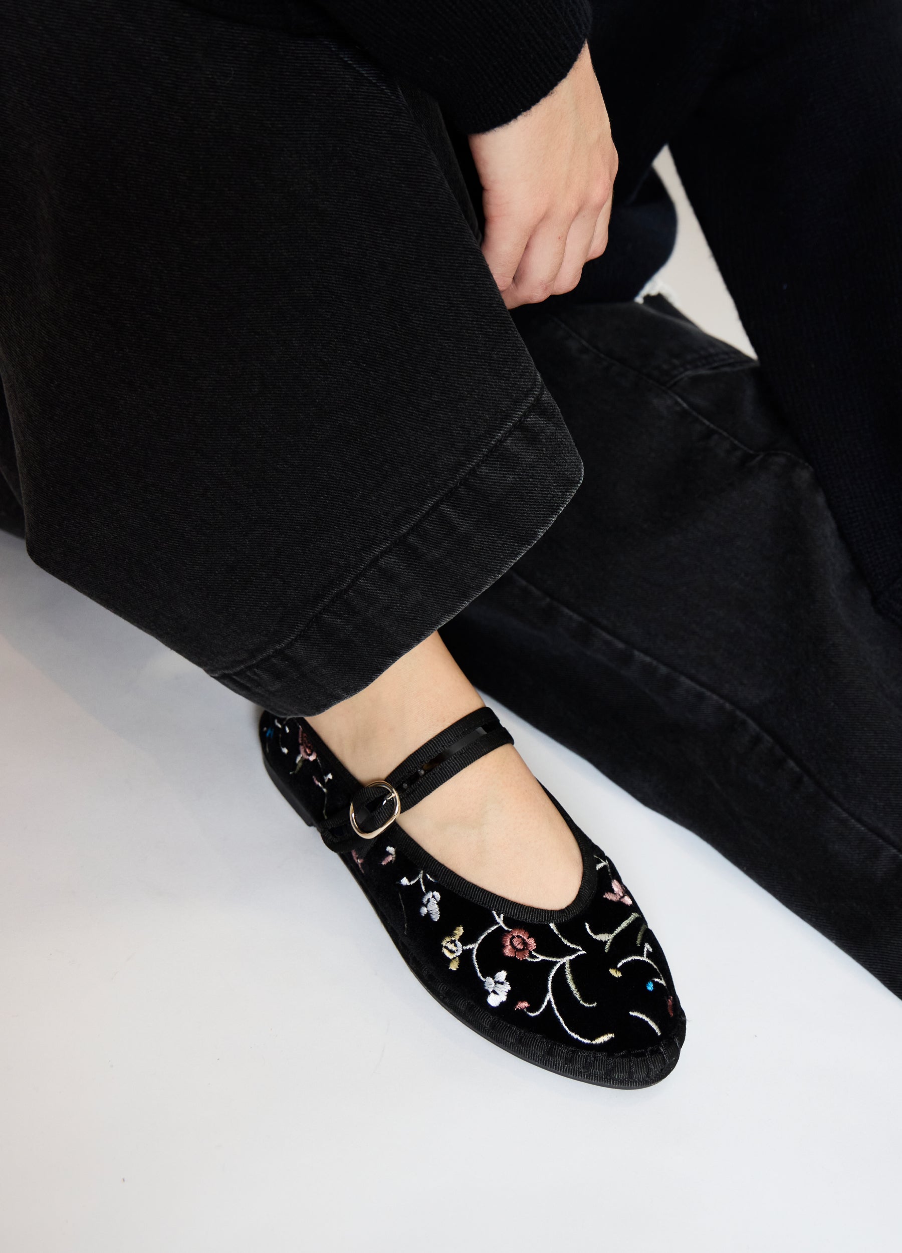 Priscilla Mary Jane Flats Black