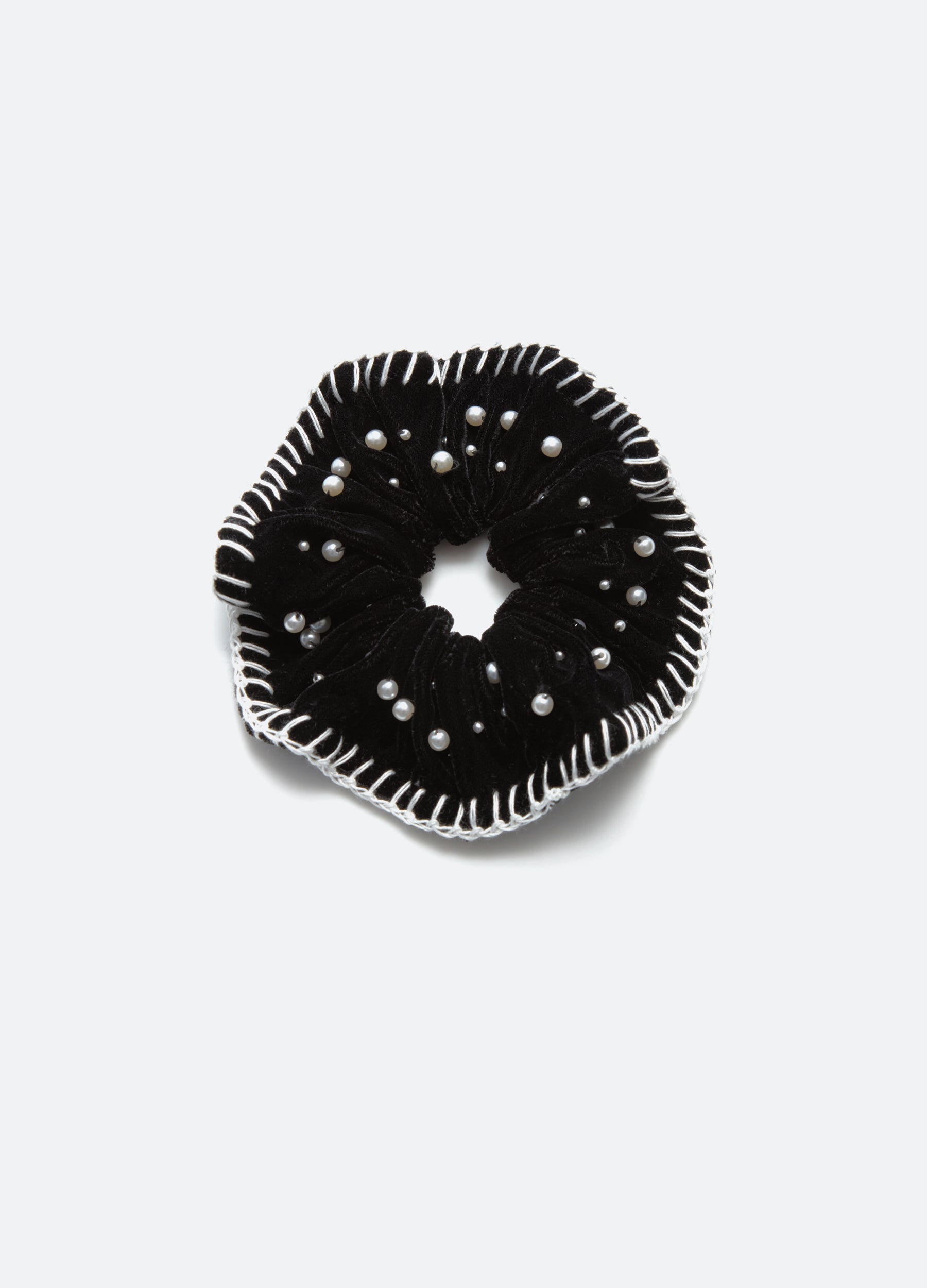 Pearl Scrunchie Black