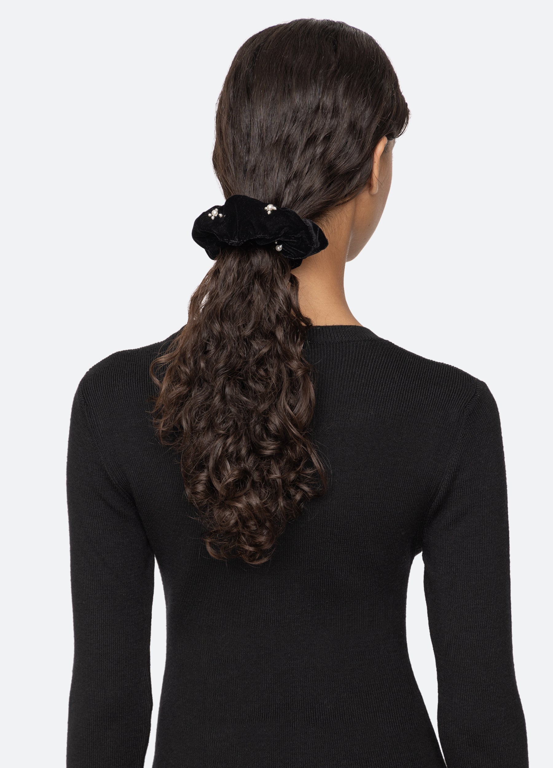 Velvet Scrunchie Black